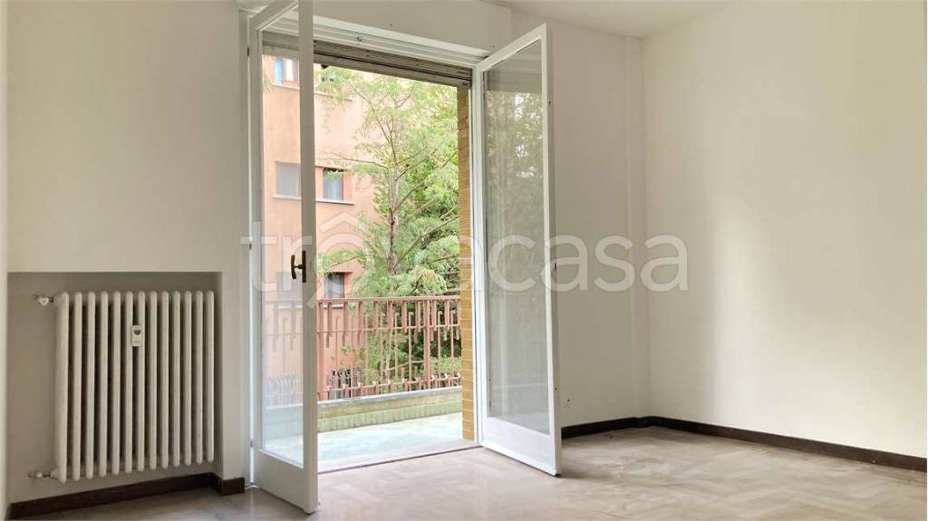 appartamento in affitto a Varese in zona Brunella