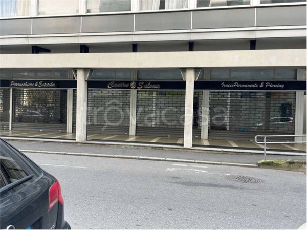 appartamento in affitto a Varese in zona Centro Città