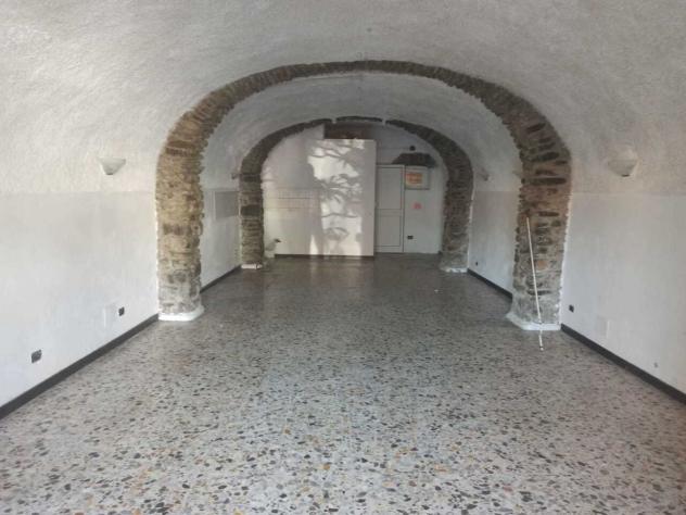 locale commerciale in affitto a Varese in zona Centro Città