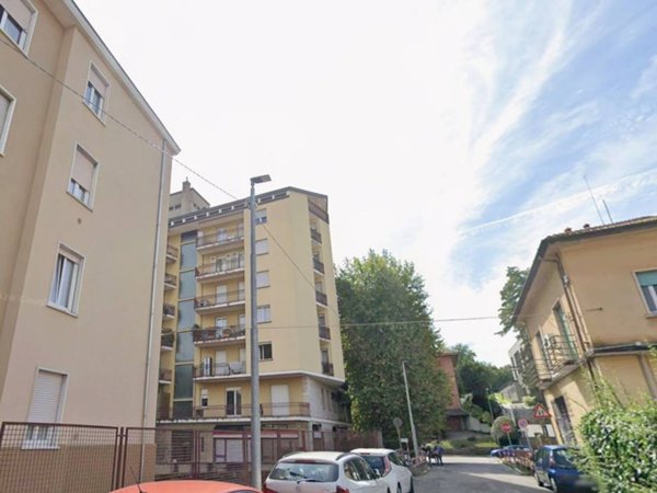 appartamento in affitto a Varese in zona Ippodromo