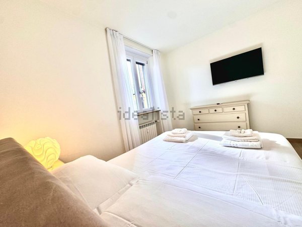 appartamento in affitto a Varese in zona Brunella