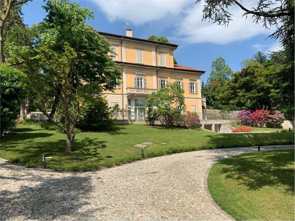 appartamento in affitto a Varese in zona Biumo