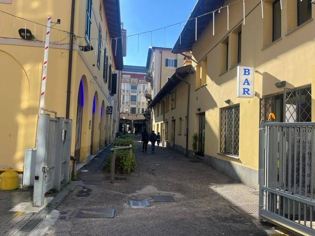 box auto in affitto a Varese in zona Biumo