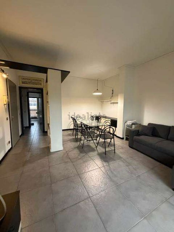appartamento in affitto a Varese in zona Centro Città
