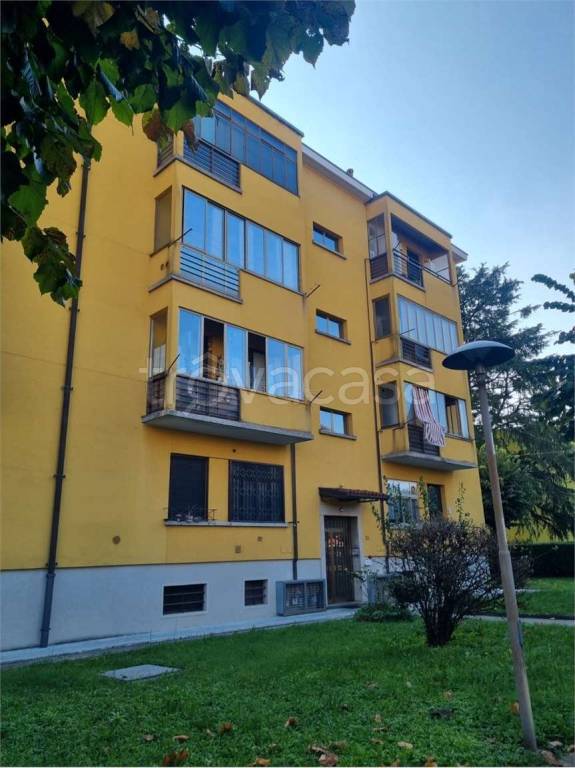 appartamento in affitto a Varese in zona Bizzozero