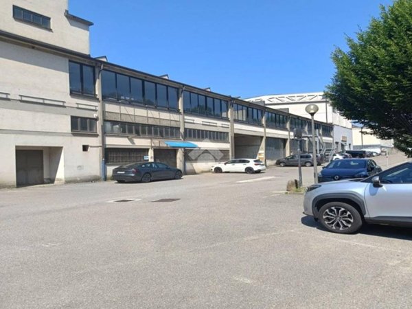 locale commerciale in affitto a Varese in zona Viale Belforte