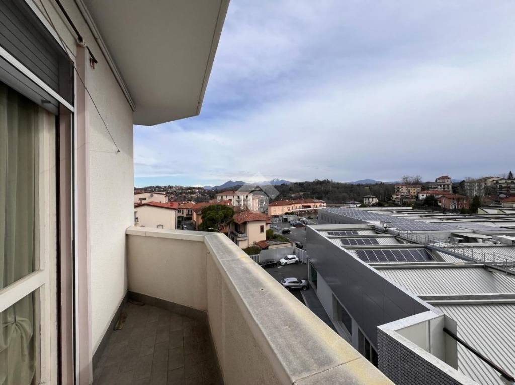 appartamento in affitto a Varese in zona Viale Belforte