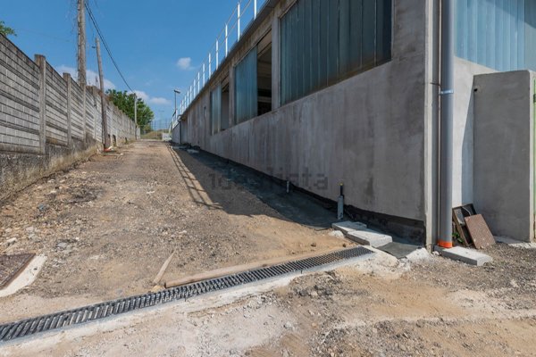 ufficio in affitto a Venegono Inferiore