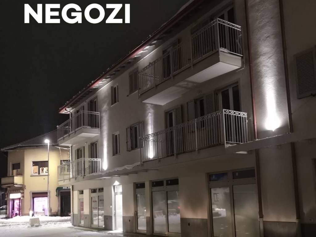 negozio in affitto a Vergiate