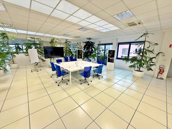 ufficio in affitto a Vergiate