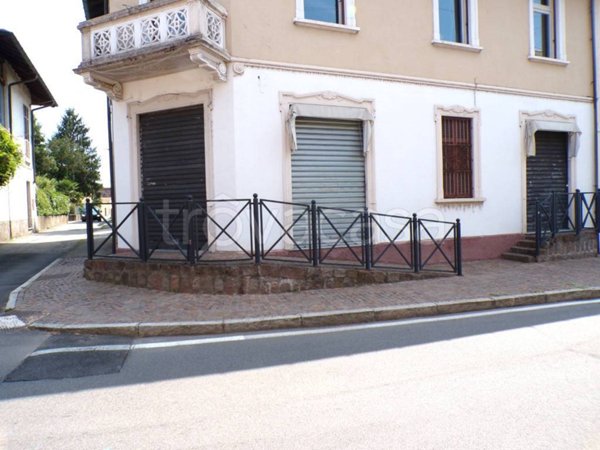 negozio in affitto a Vergiate