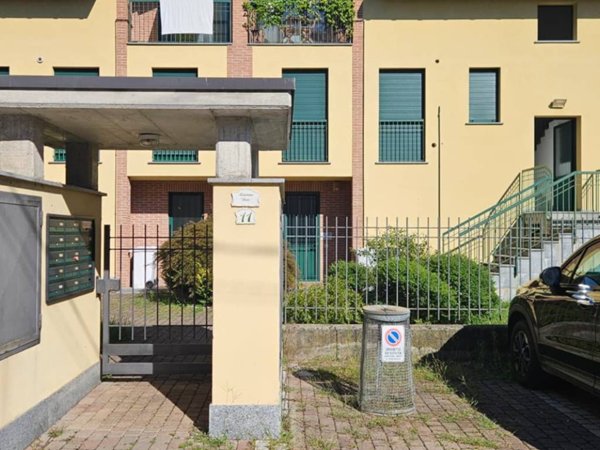 appartamento in affitto a Vizzola Ticino
