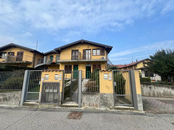 appartamento in affitto a Vizzola Ticino