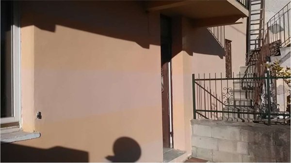 casa indipendente in affitto a Maccagno con Pino e Veddasca in zona Garabiolo