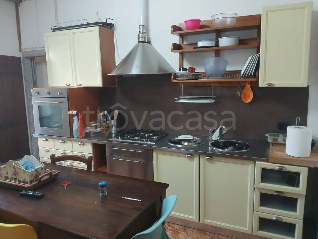 appartamento in affitto ad Albavilla