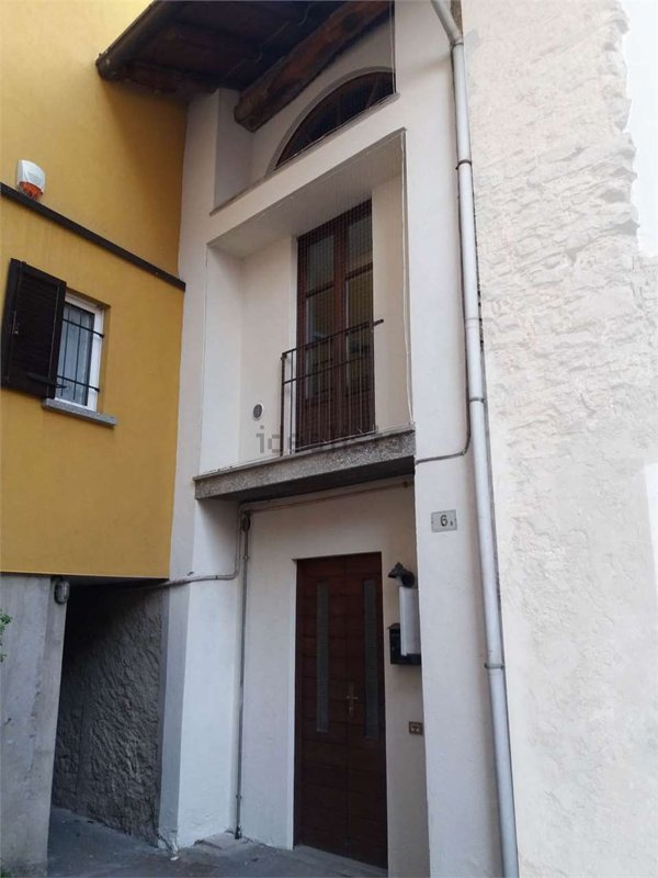 appartamento in affitto ad Albavilla