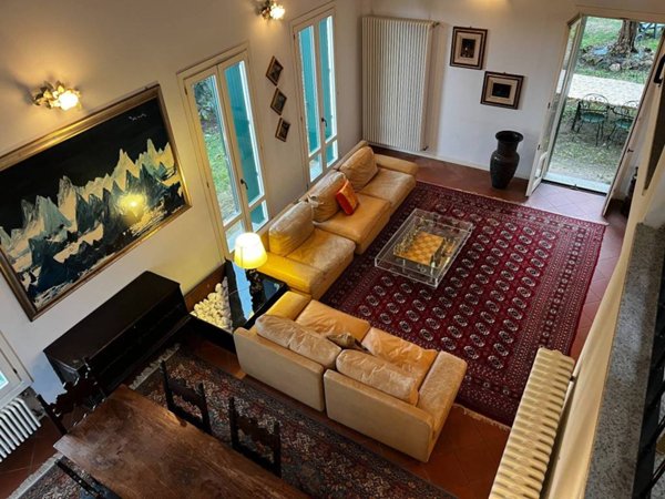 casa indipendente in affitto ad Albavilla