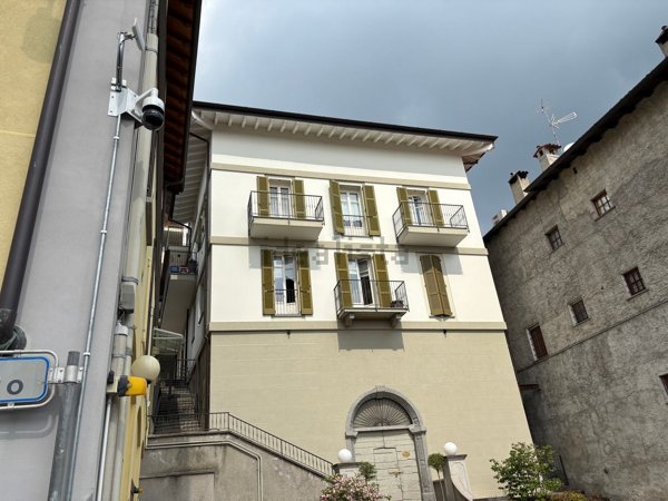 appartamento in affitto ad Albavilla