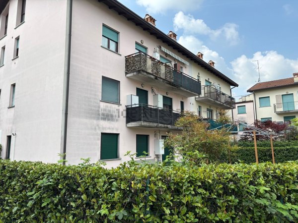 appartamento in affitto ad Albavilla