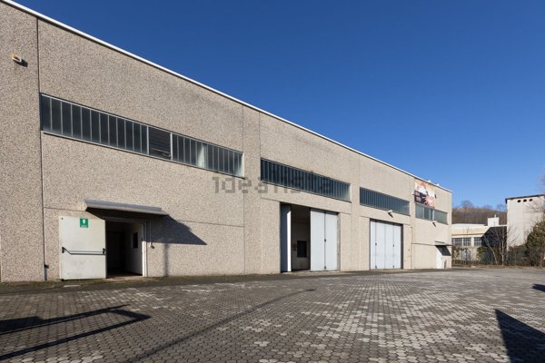 capannone in affitto ad Albese con Cassano