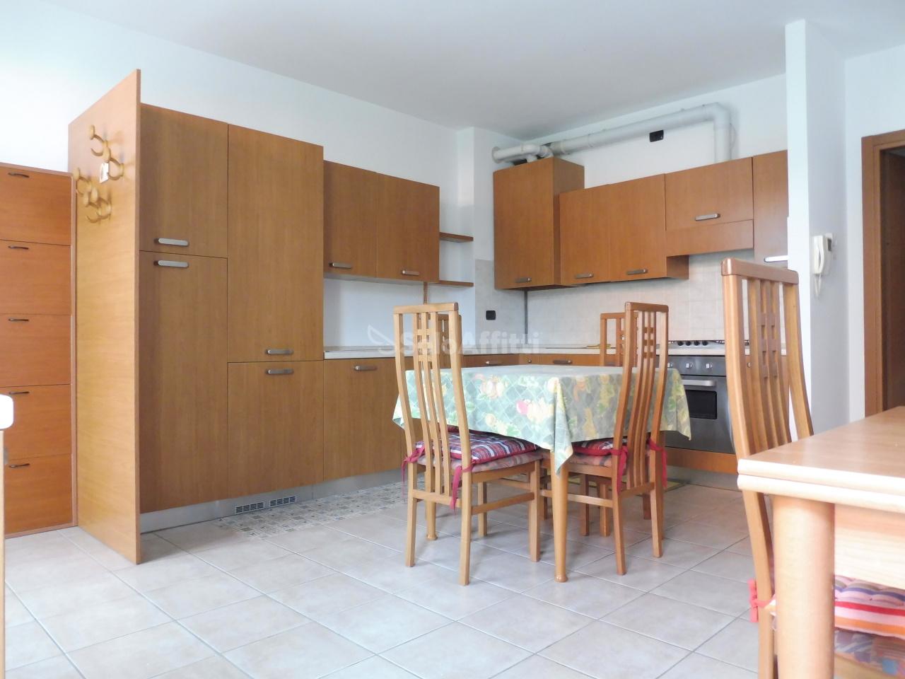 appartamento in affitto ad Albiolo