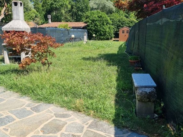 casa indipendente in affitto ad Alserio