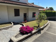 appartamento in affitto ad Appiano Gentile