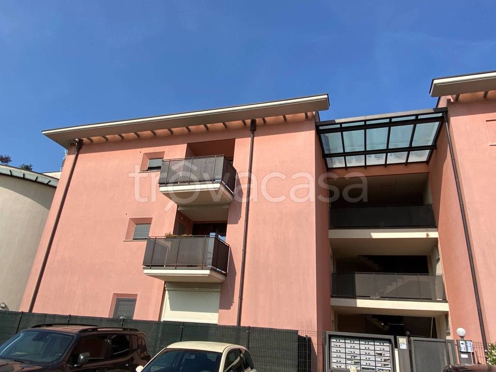 appartamento in affitto ad Arosio