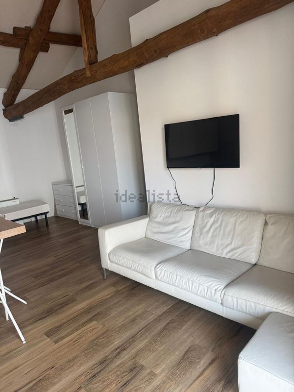 appartamento in affitto ad Arosio