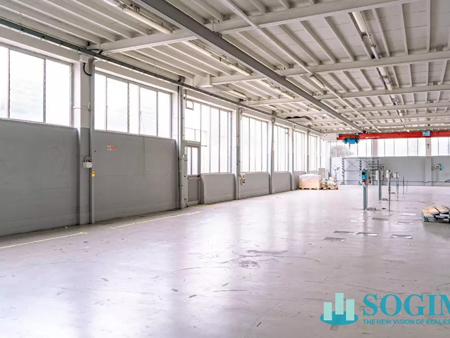 capannone in affitto ad Arosio