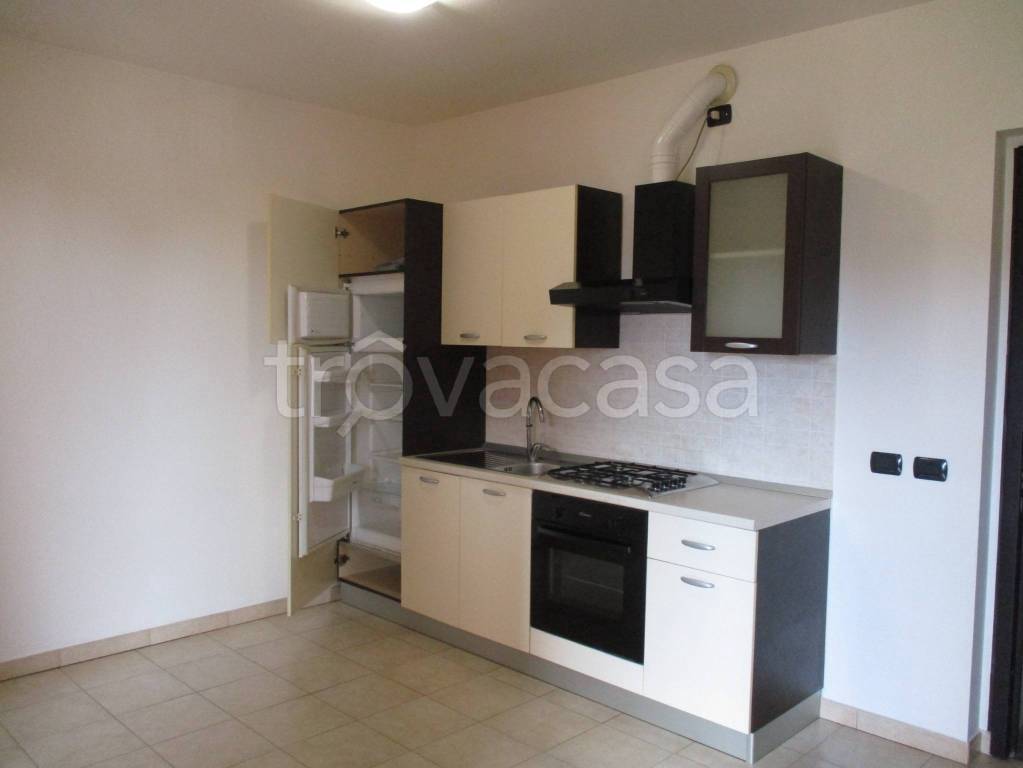 appartamento in affitto a Binago
