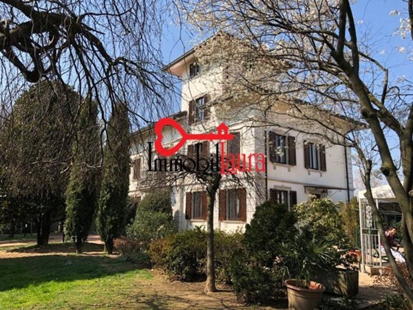 appartamento in affitto a Binago