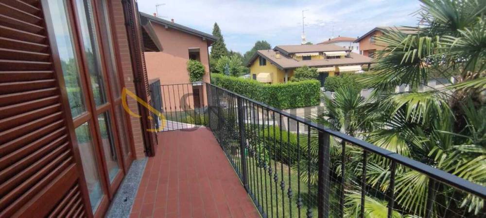 appartamento in affitto a Binago