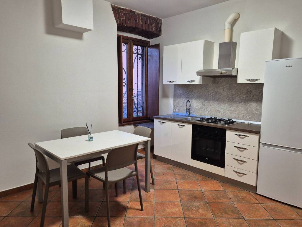 appartamento in affitto a Bregnano in zona San Giorgio