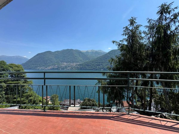 casa indipendente in affitto a Brienno