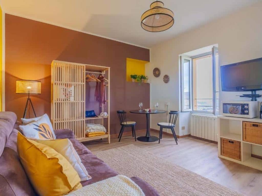 appartamento in affitto a Brunate