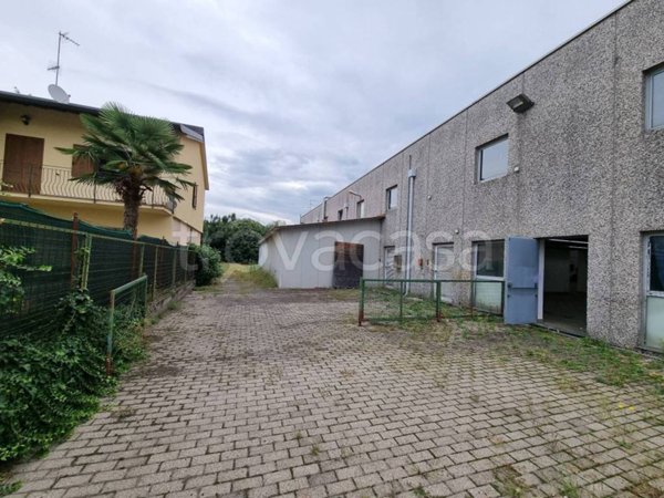 appartamento in affitto a Bulgarograsso