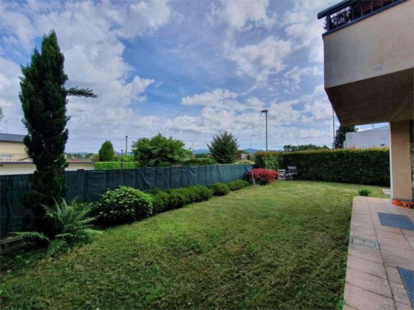 appartamento in affitto a Bulgarograsso