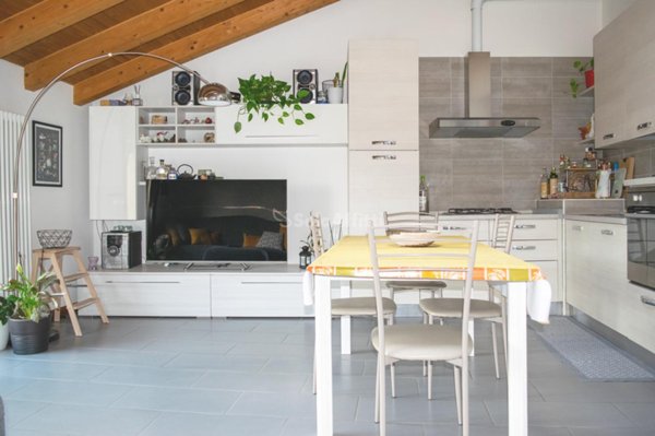appartamento in affitto a Cabiate
