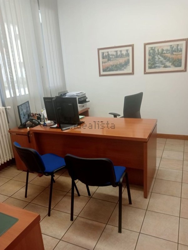 locale commerciale in affitto a Cabiate