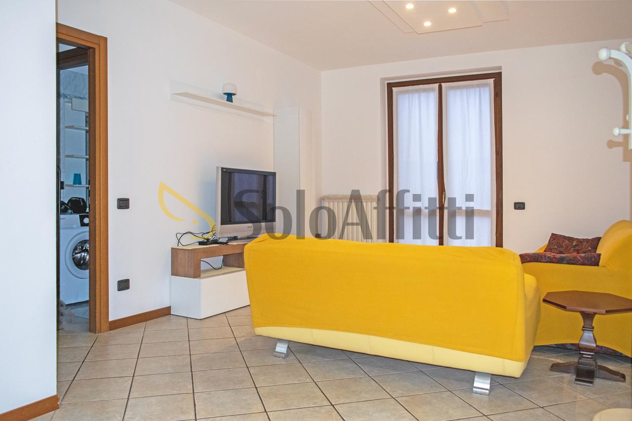 appartamento in affitto a Cabiate