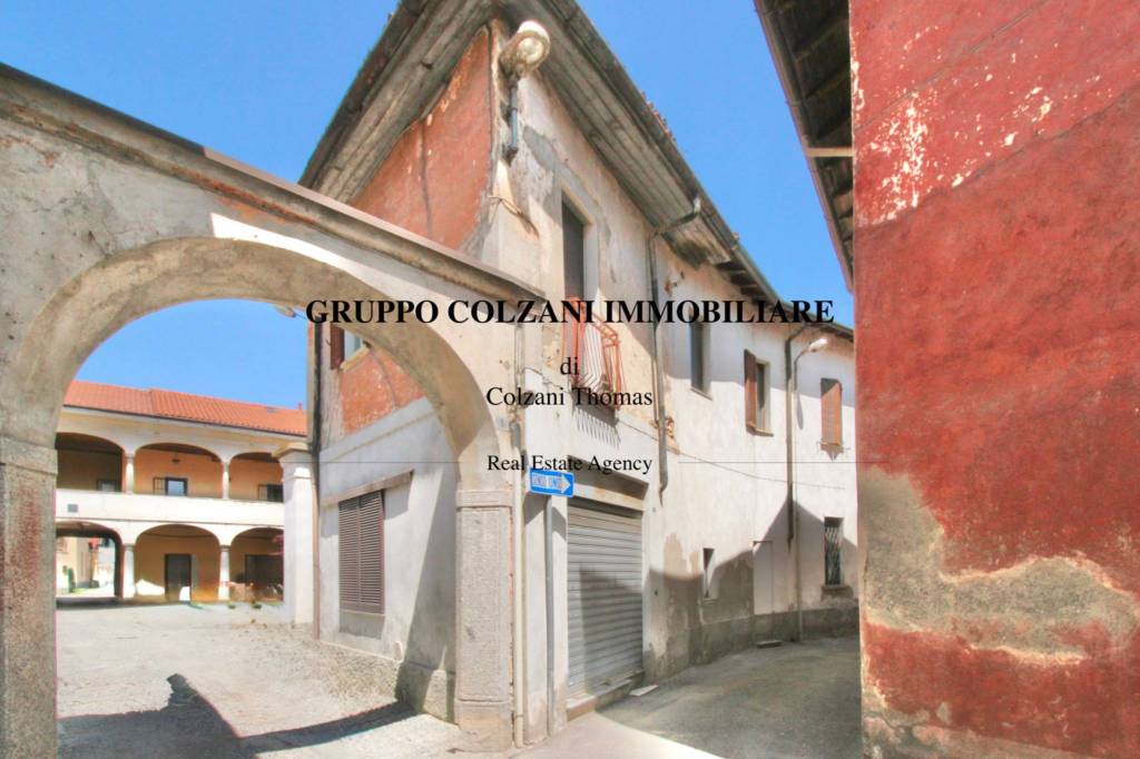 negozio in affitto a Cabiate
