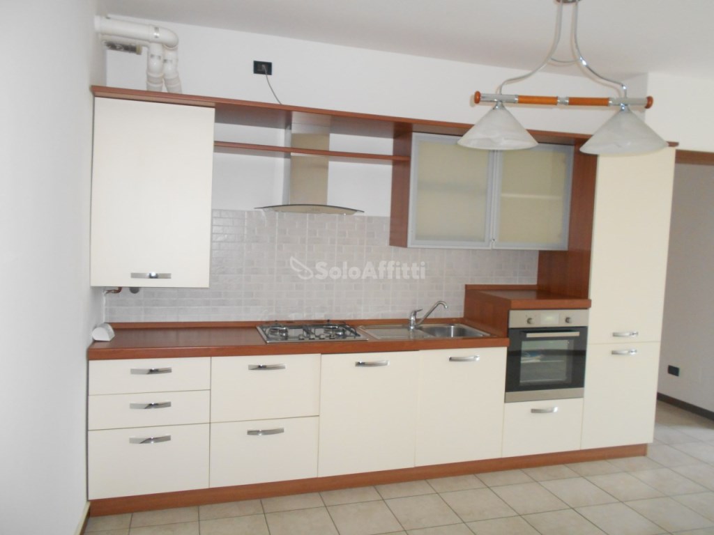appartamento in affitto a Cadorago
