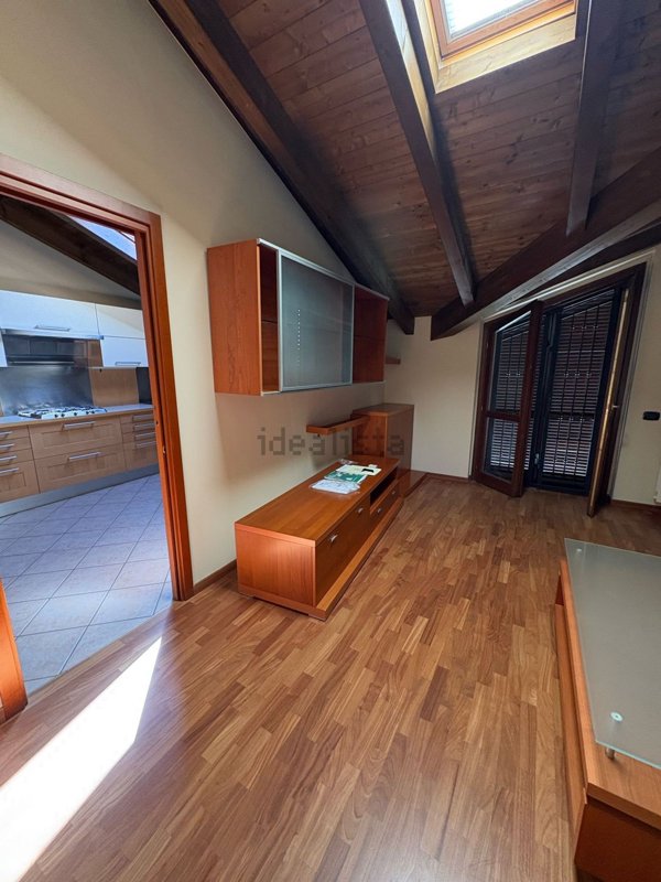 appartamento in affitto a Cadorago