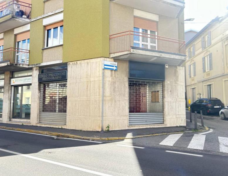 locale commerciale in affitto a Cantù in zona Vighizzolo