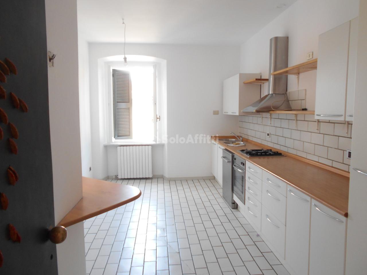 appartamento in affitto a Cantù