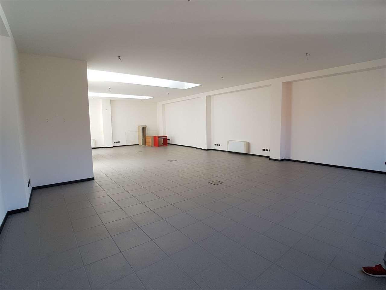 appartamento in affitto a Cantù