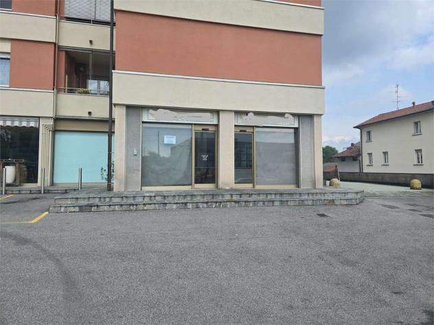negozio in affitto a Cantù