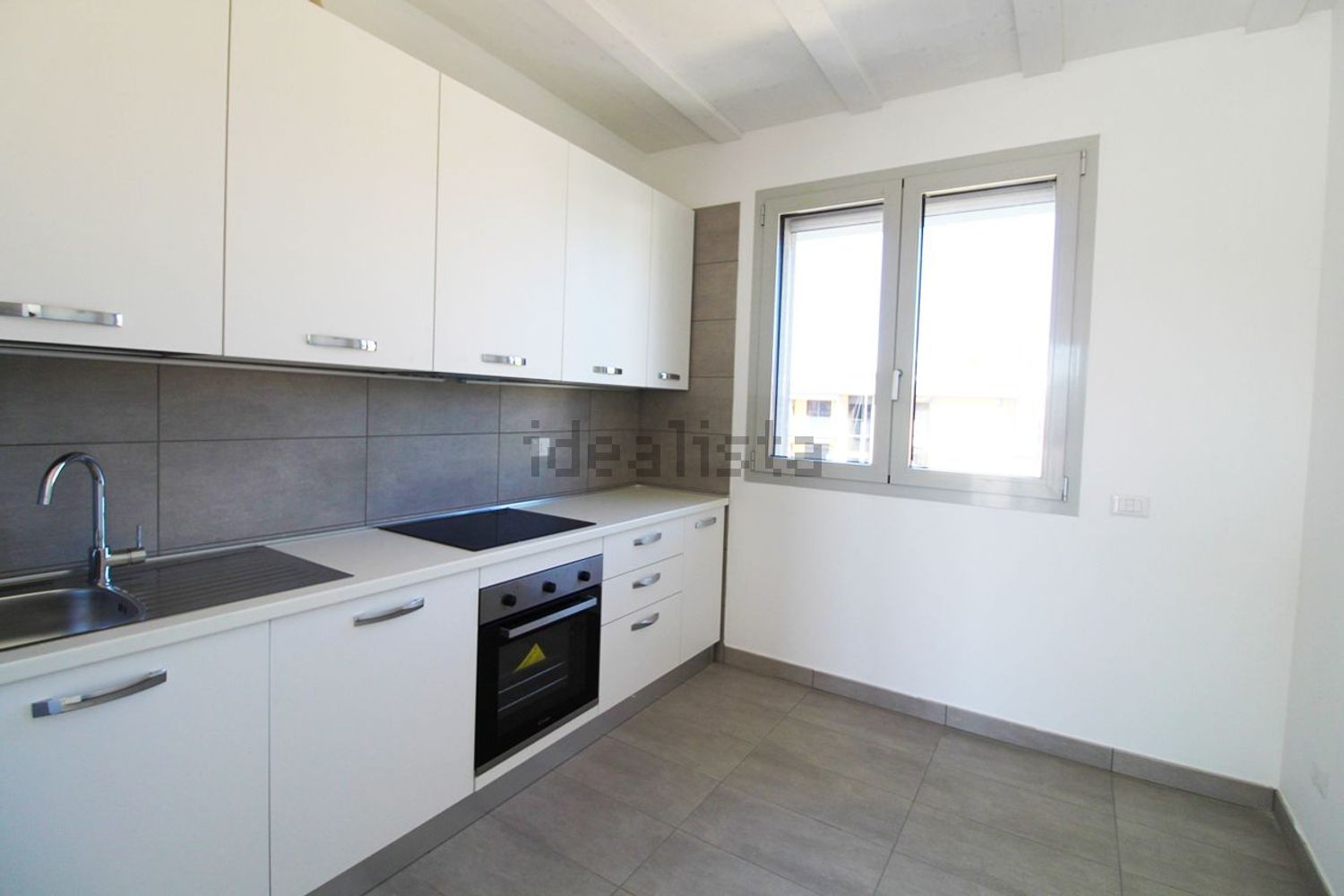 appartamento in affitto a Cantù