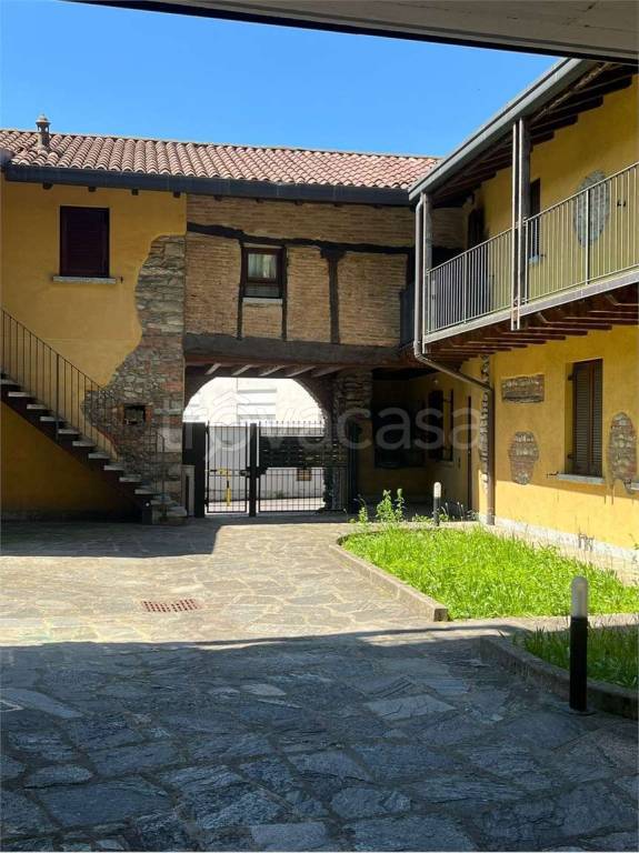 appartamento in affitto a Cantù